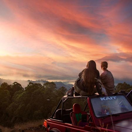 Отель Batur Green Hill And Hot Spring Кинтамани Экстерьер фото